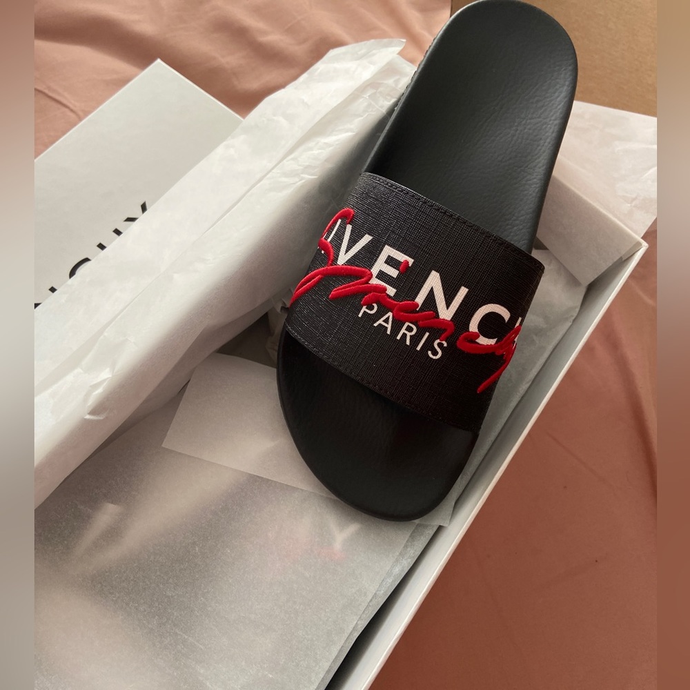 COPY - Givenchy Slides